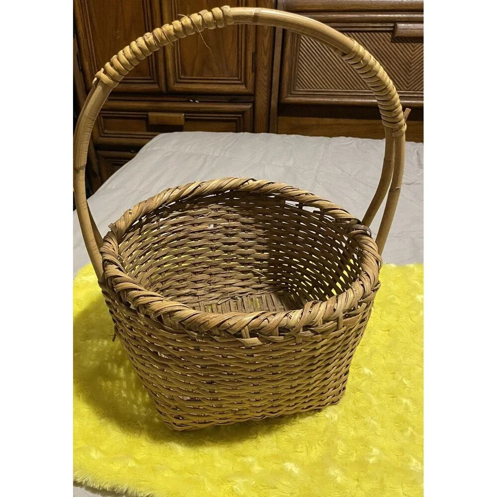 Large Amish Wicker Basket Handle Vintage 1900s Fall Home Decor Farmhouse Easter